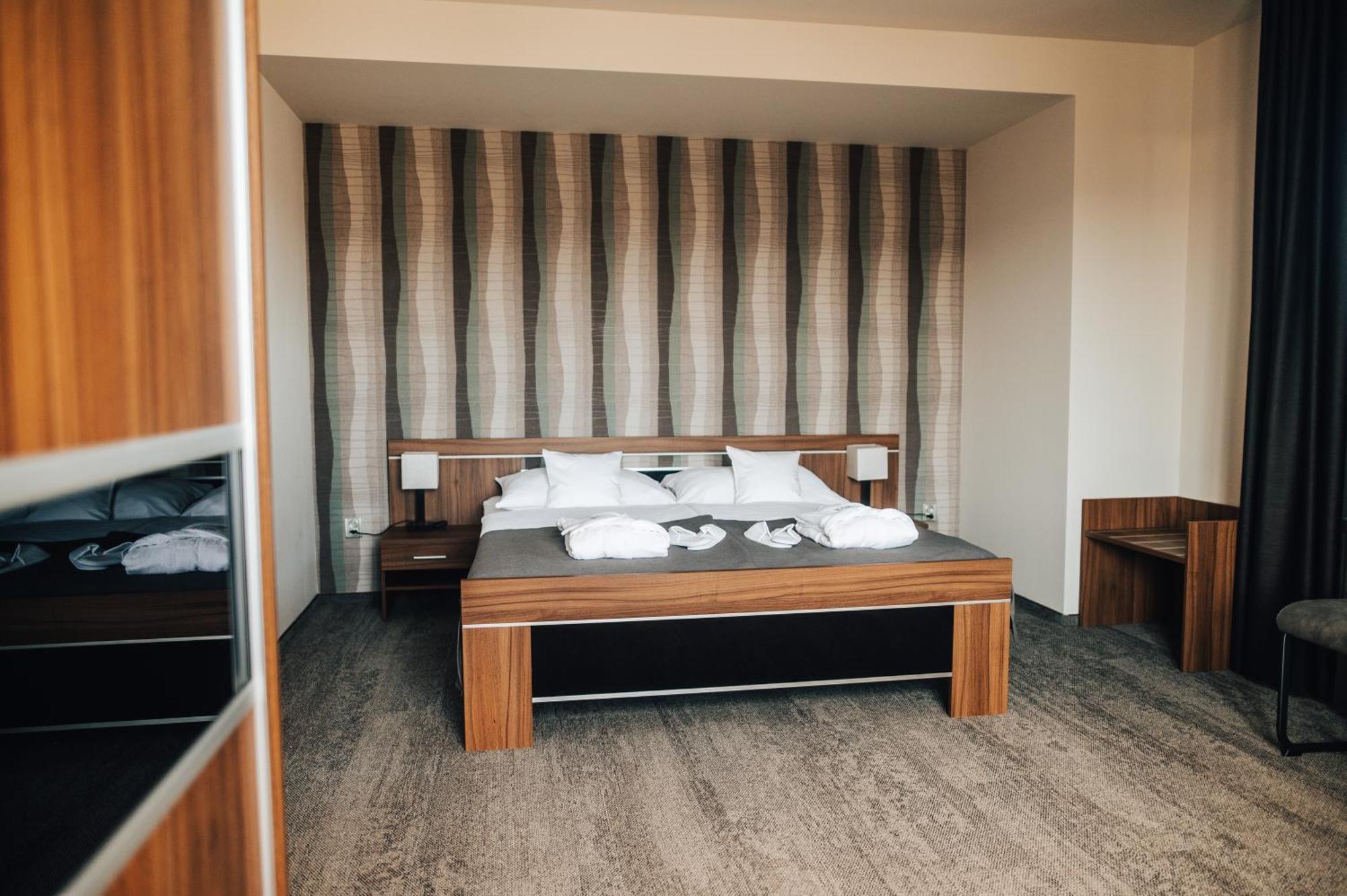 Hotel Elegance Šumperk Extérieur photo
