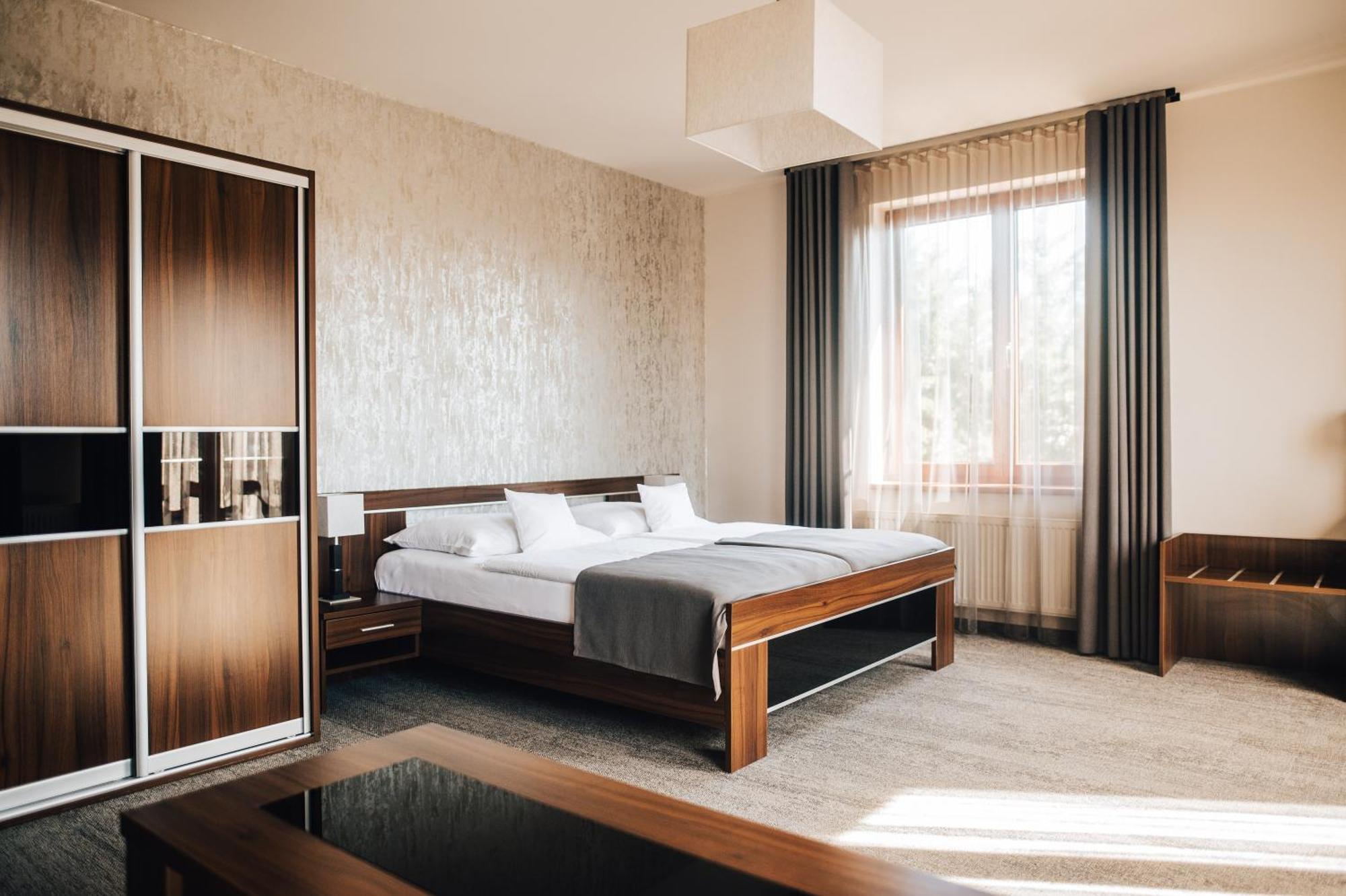 Hotel Elegance Šumperk Extérieur photo
